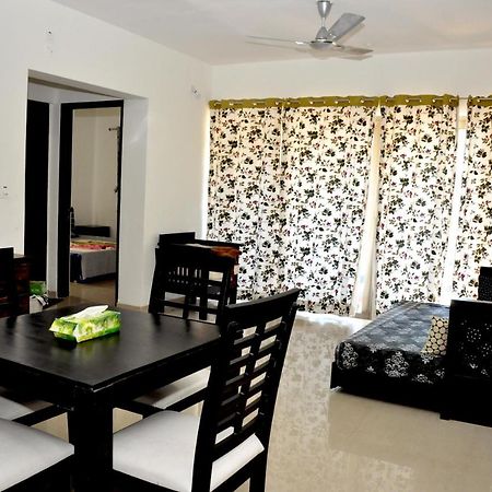 2Bhk Lake View Apartment Lavasa Exterior photo